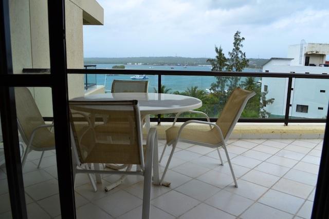 Apartamento En El Centro De San Andres Islas Con Vista Al Mar- Edificio Bay Point 703 المظهر الخارجي الصورة