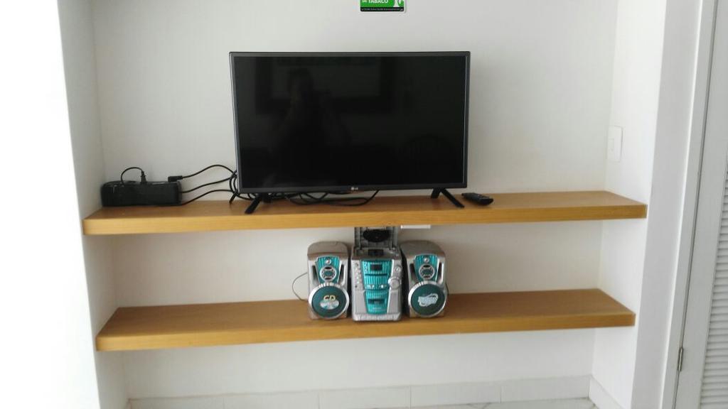 Apartamento En El Centro De San Andres Islas Con Vista Al Mar- Edificio Bay Point 703 المظهر الخارجي الصورة