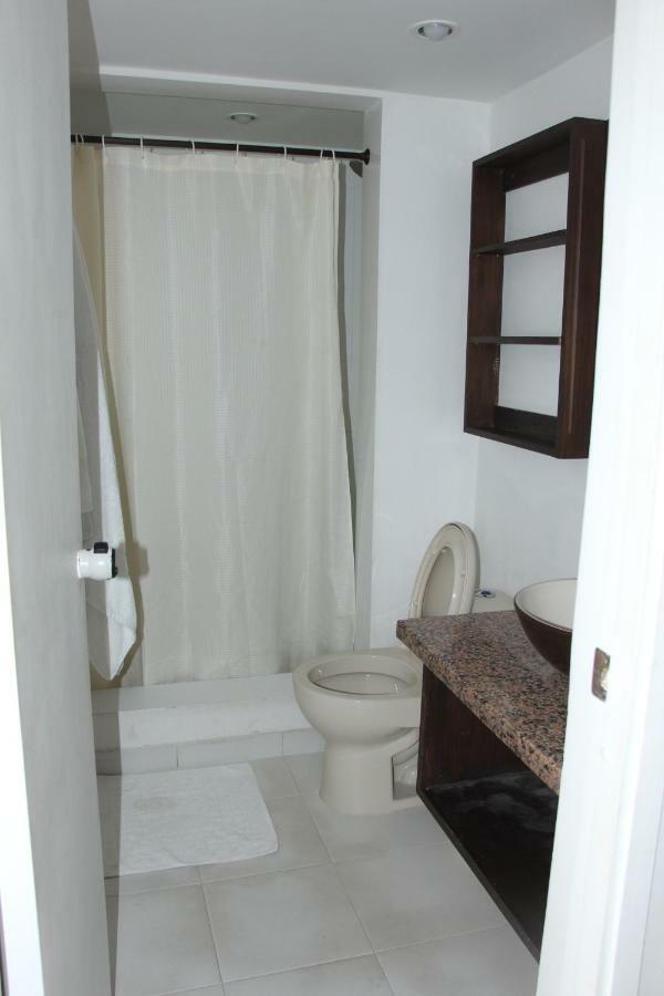 Apartamento En El Centro De San Andres Islas Con Vista Al Mar- Edificio Bay Point 703 المظهر الخارجي الصورة